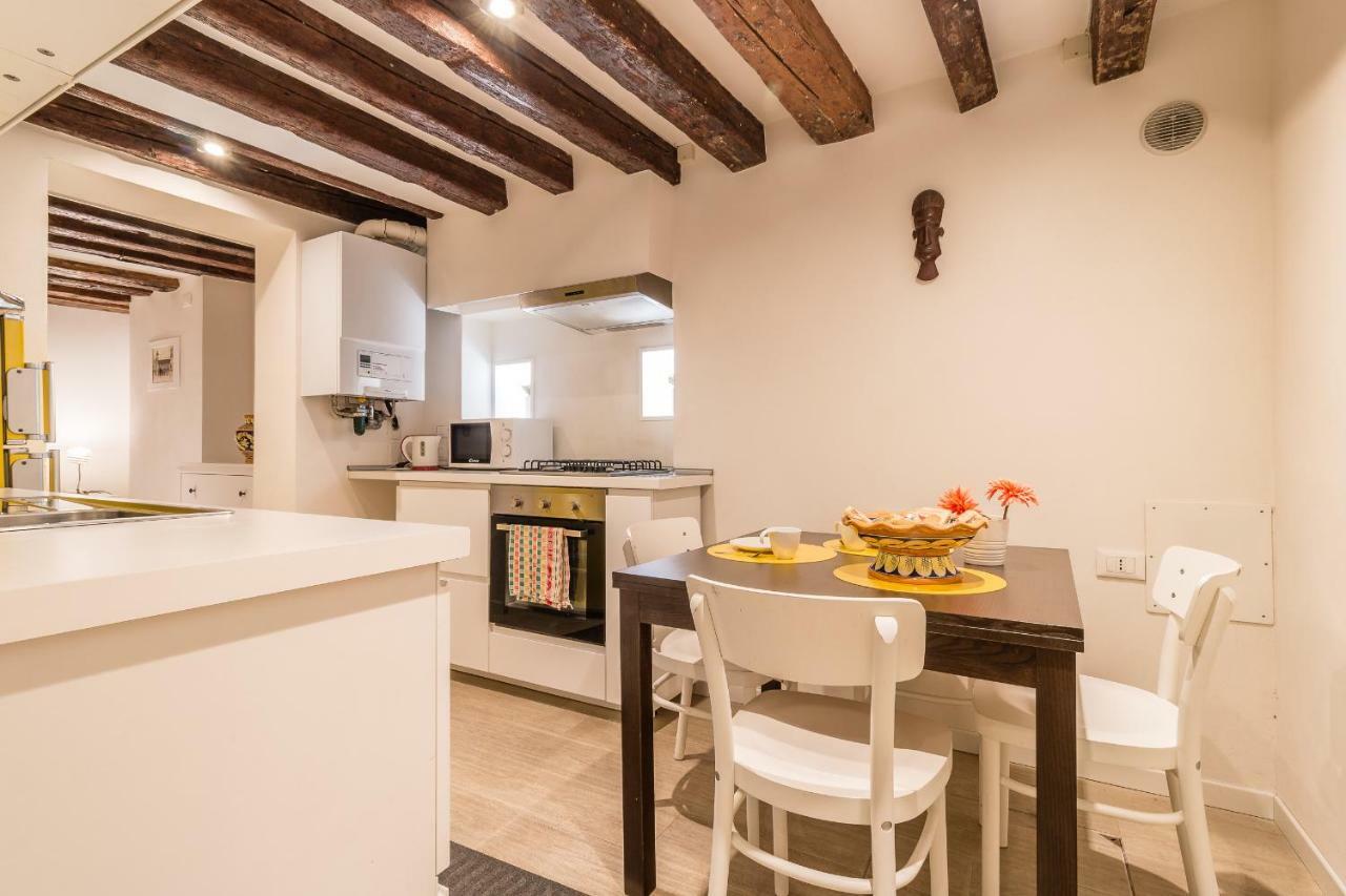 Ramo Delle Moschette Appartement Venetië Buitenkant foto